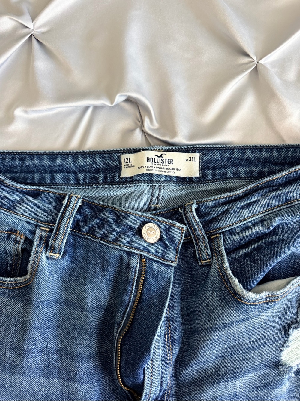 Hollister Women's Medium Blue Skinny Jeans